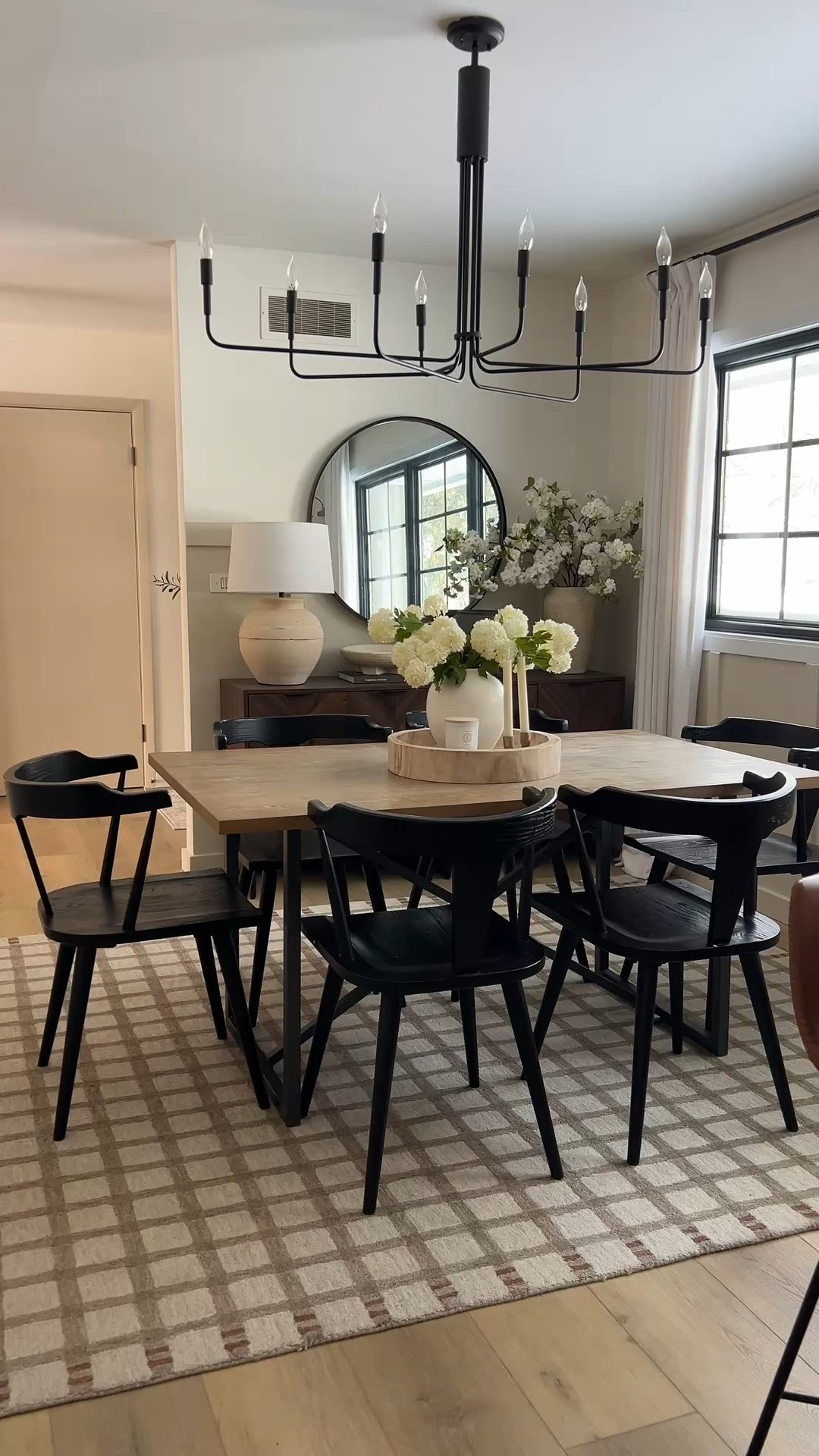 Dining nook inspo


#LTKHome #LTKSaleAlert