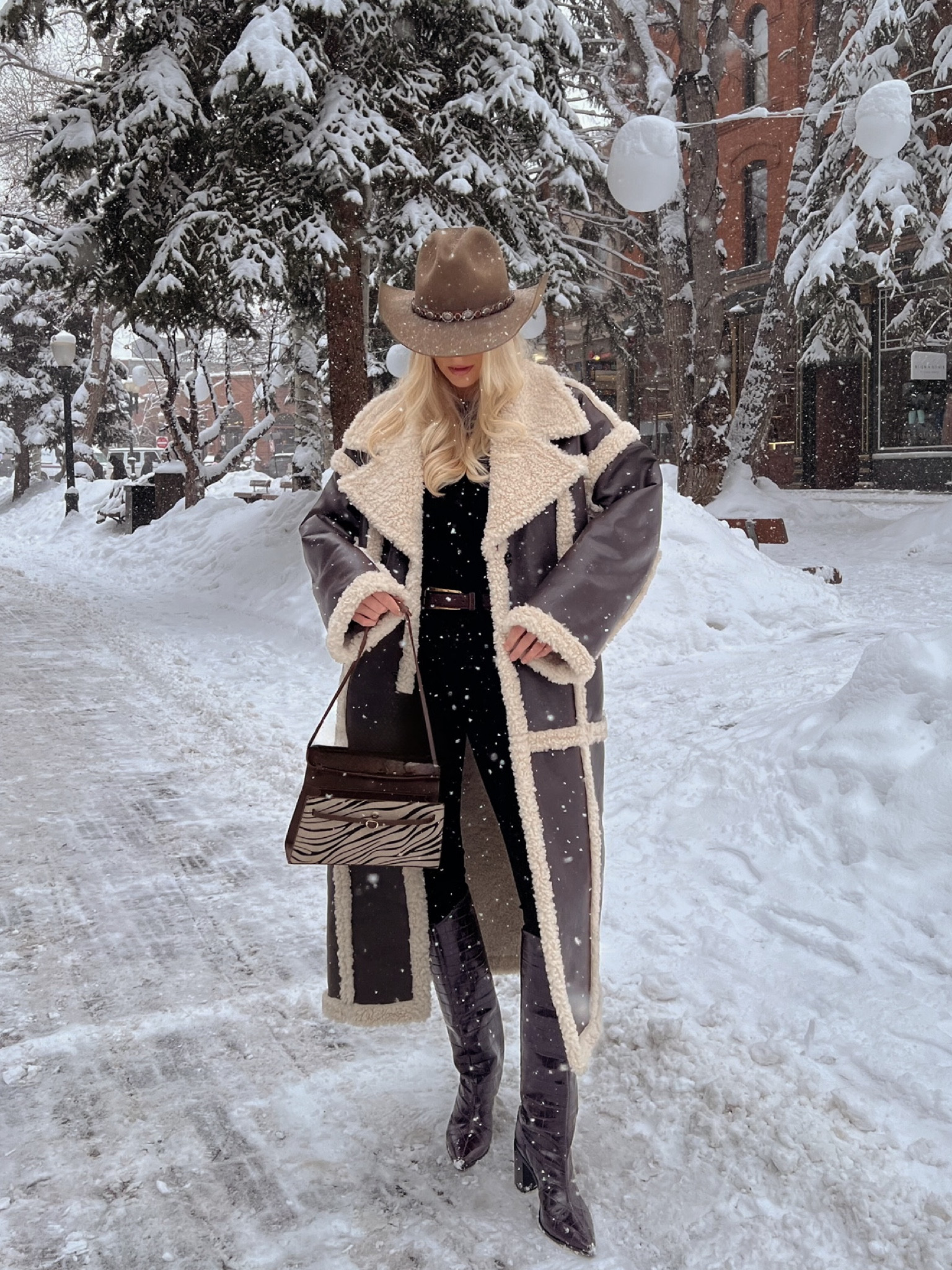 Aspen Shopping Day Outfit - wearing a small in coat & top, 26 in jeans, linked similar shoes! Code kathleen15 for a discount on belt! #kathleenpost 

Aspen Outfit, mountain outfit, mountain town vibes, western chic, winter outfit, Jackson hole outfit, Vail outfit, Montana outfit  

#LTKTravel #LTKStyleTip #LTKSeasonal