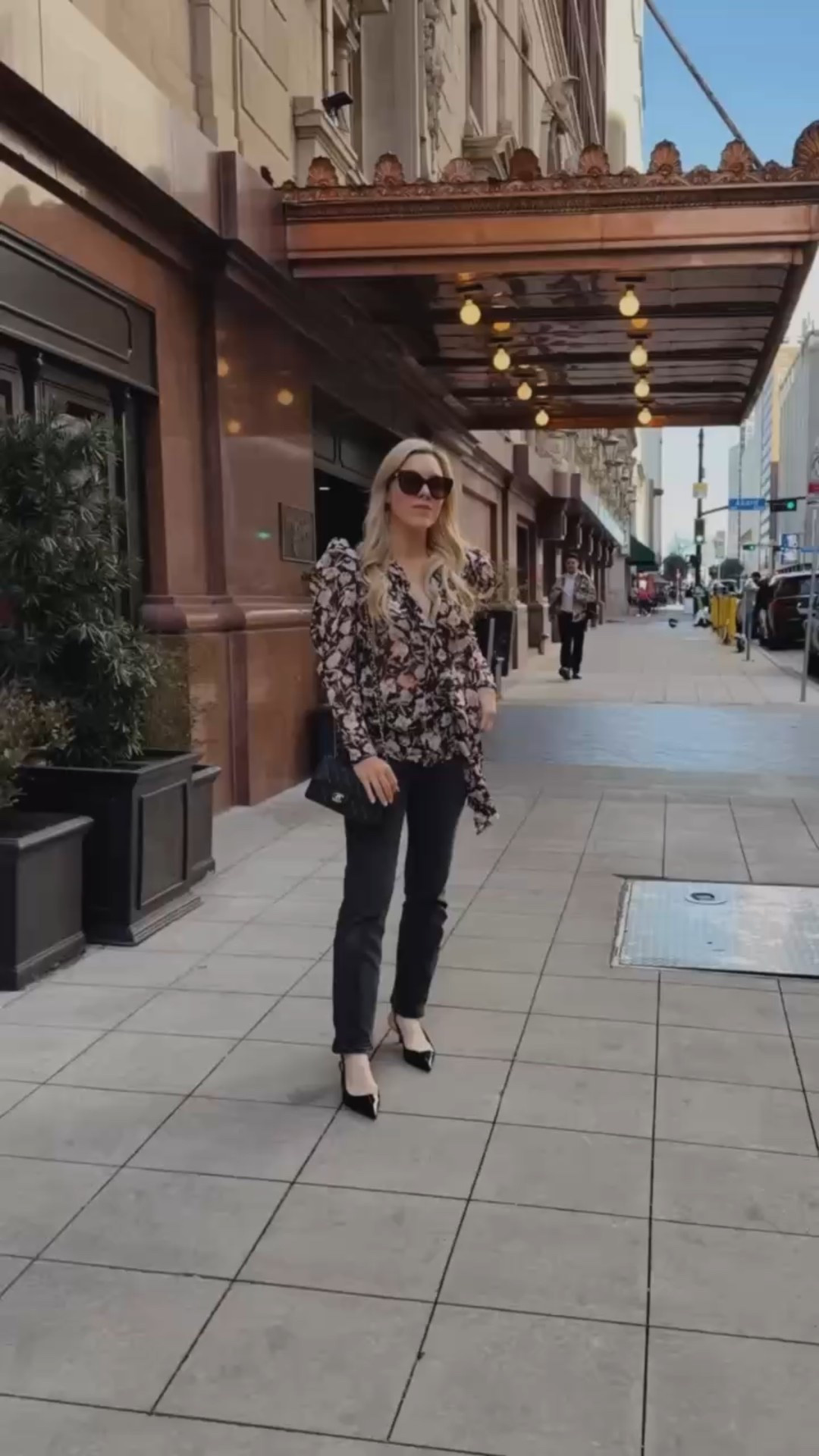 Floral top
Agolde jeans 
Dior Lady bag
Gucci kitten heels 

#LTKStyleTip #LTKItBag #LTKShoeCrush