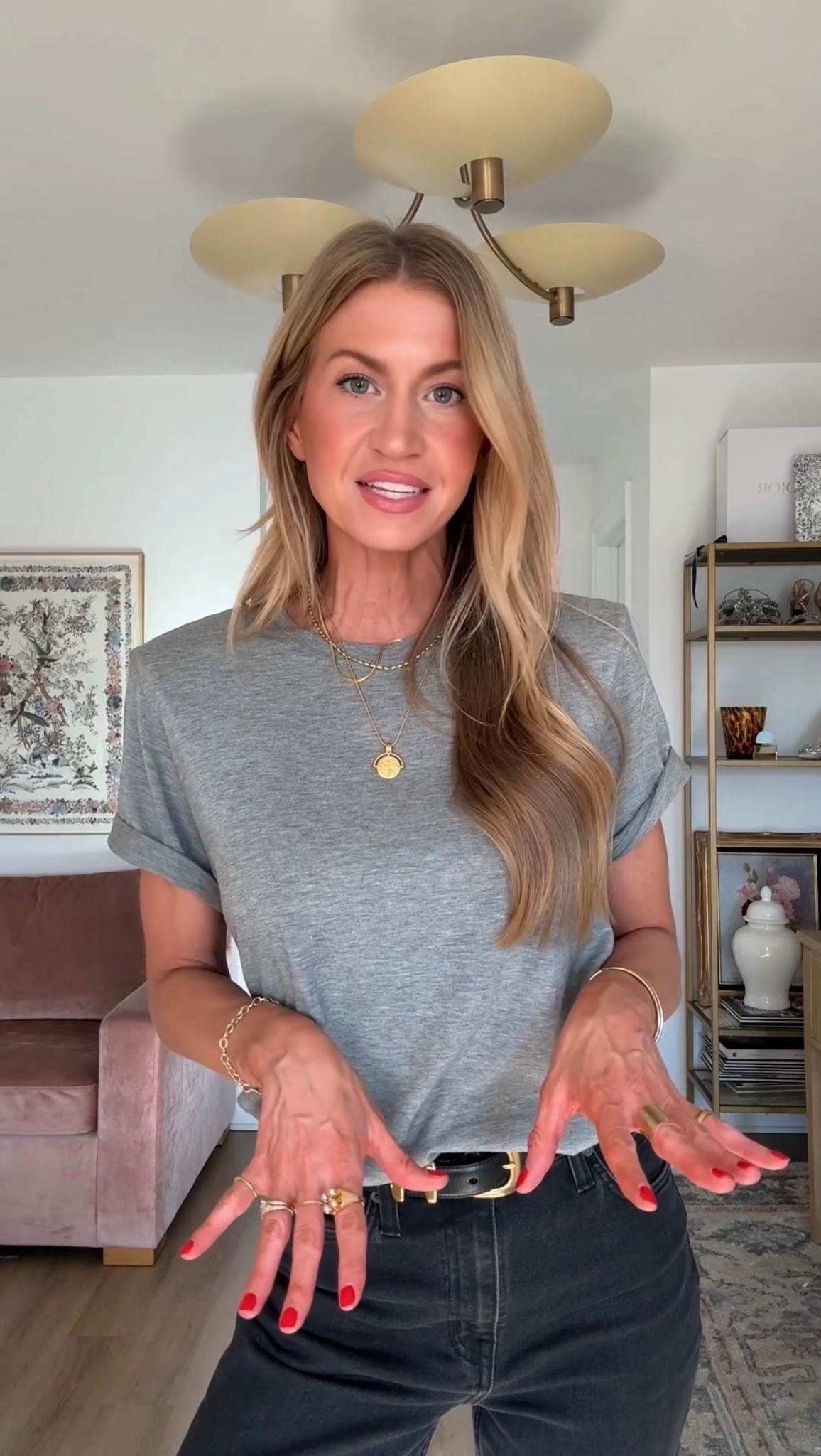 Perfect tee and denim outfit.

#LTKootd #LTKSeasonal #LTKgrwm