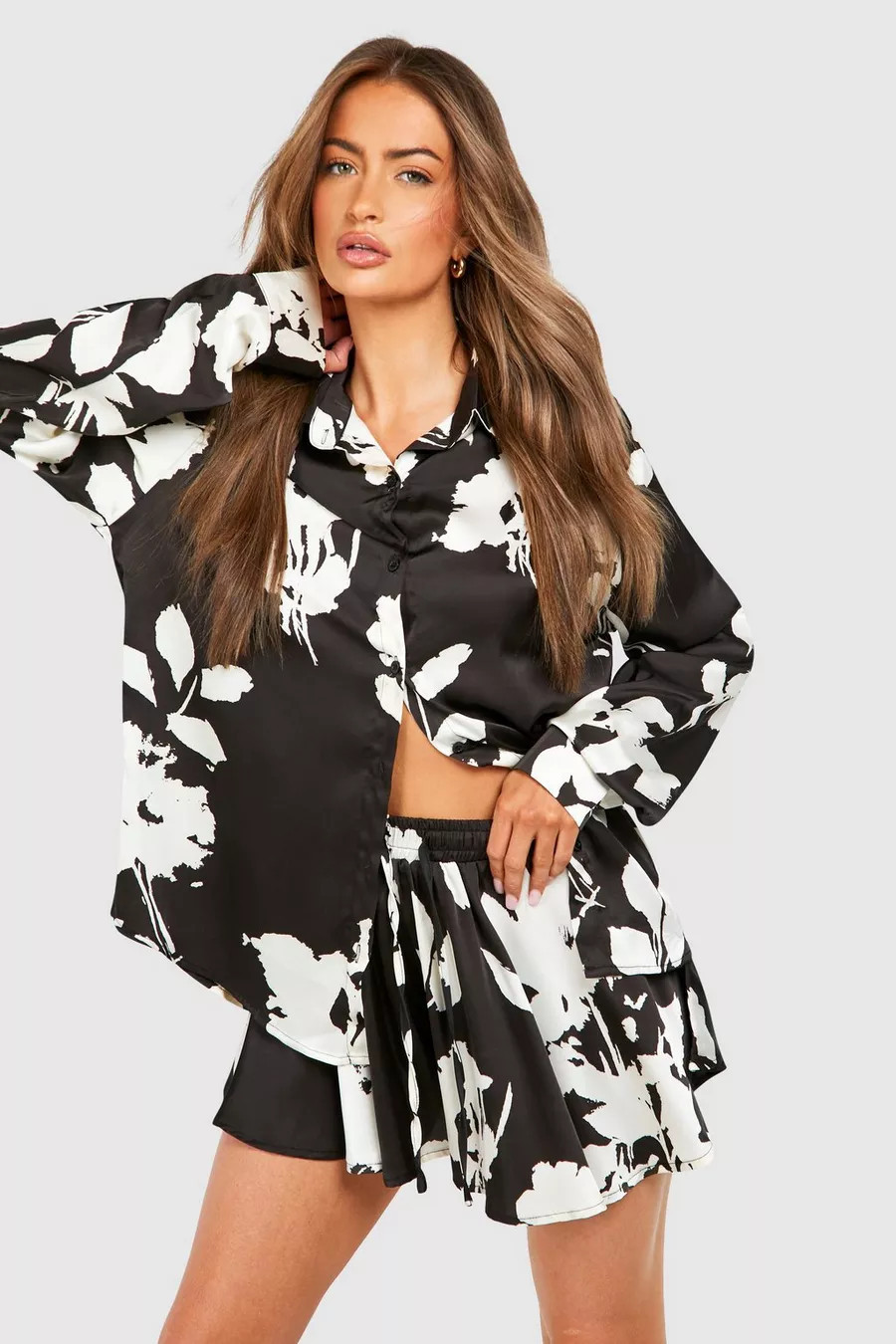 Large Mono Floral Relaxed Fit Shirt & Flared Shorts | Nasty Gal US