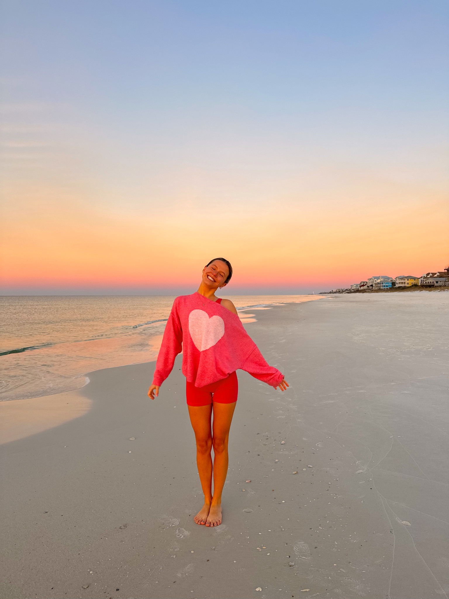 cozy-light weight sweater <3 

#LTKfindsunder50 #LTKSeasonal #LTKsalealert