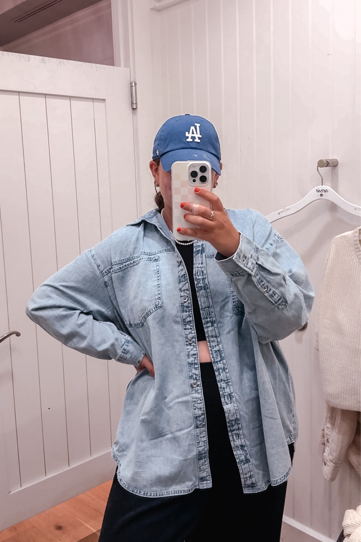 Wearing a size large in this denim shirt 🩵

#LTKSeasonal #LTKFallSale #LTKFindsUnder50