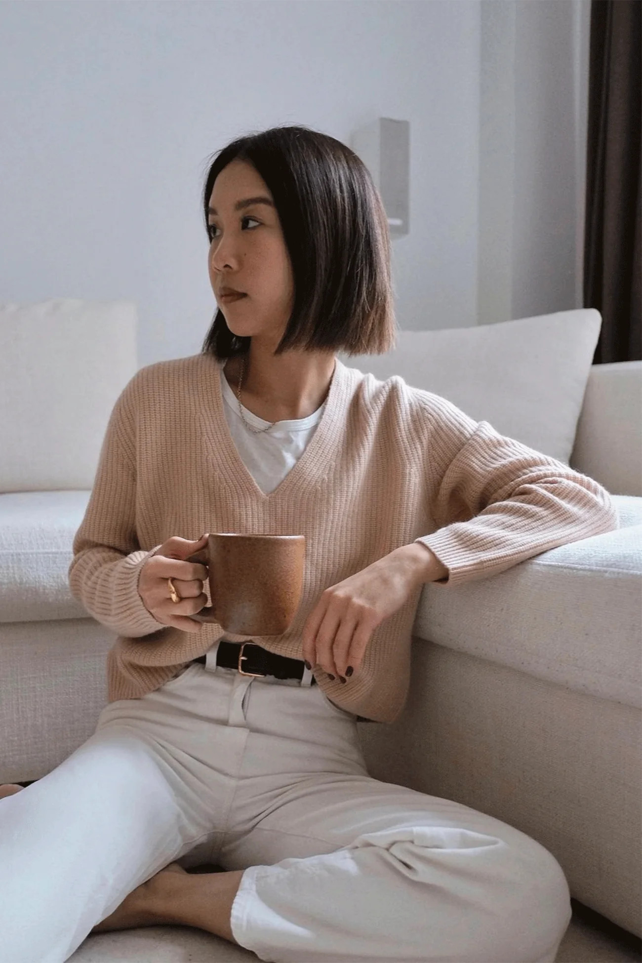 LUCIA FISHERMAN CROPPED V-NECK CASHMERE SWEATER | NAKED CASHMERE