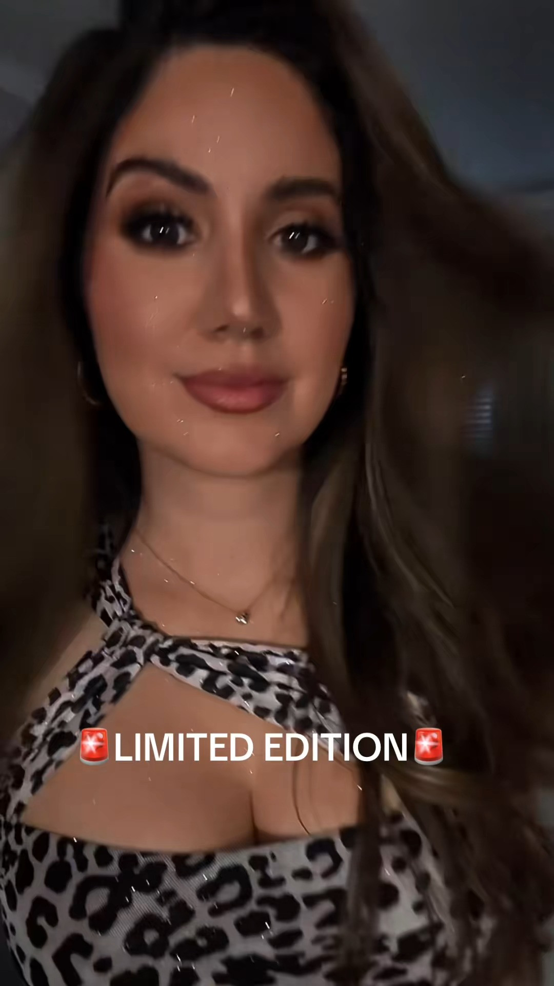 The ultimate final touch ✨ A light mist of this glitter spray instantly elevates any look. Perfect for parties, events, or whenever you want that extra glow! 

 #LTKHoliday #LTKFindsUnder50 #LTKBeauty