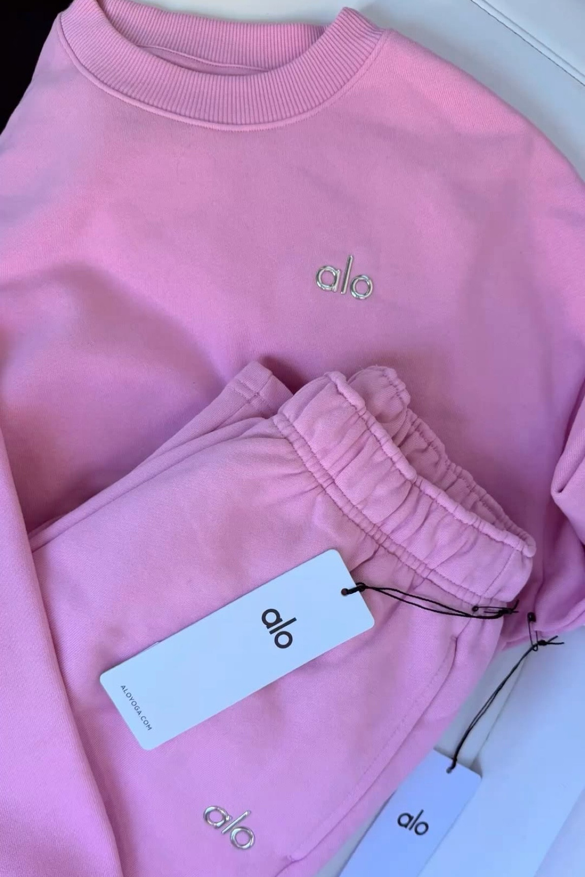 ALO SALE go get your matching sets right now!!!💖💖💖💖 #alo #sale #alosets #alo #cute #sale #onsale #buyit #getit #needit #gift #mothersdaygift #viral #trending 

#LTKSaleAlert #LTKdayinmylife #LTKMothersDay