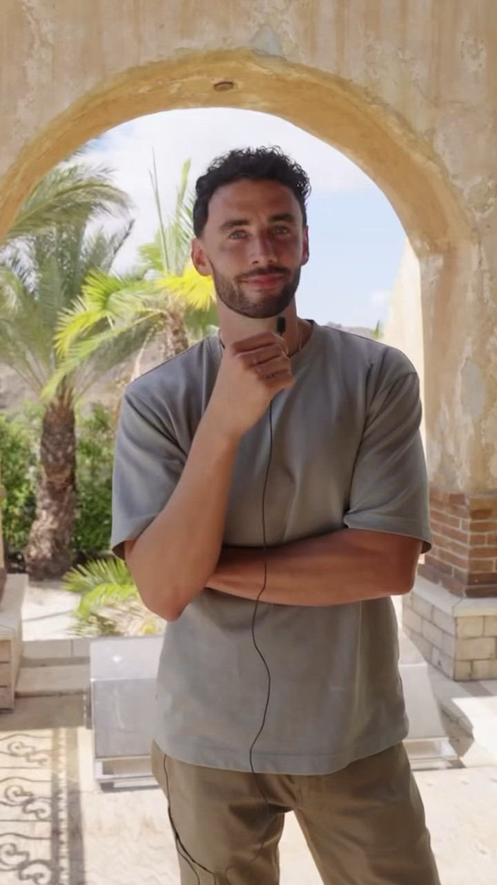 What’s your love language?! 💌

#LTKootd #LTKHome #LTKvlog