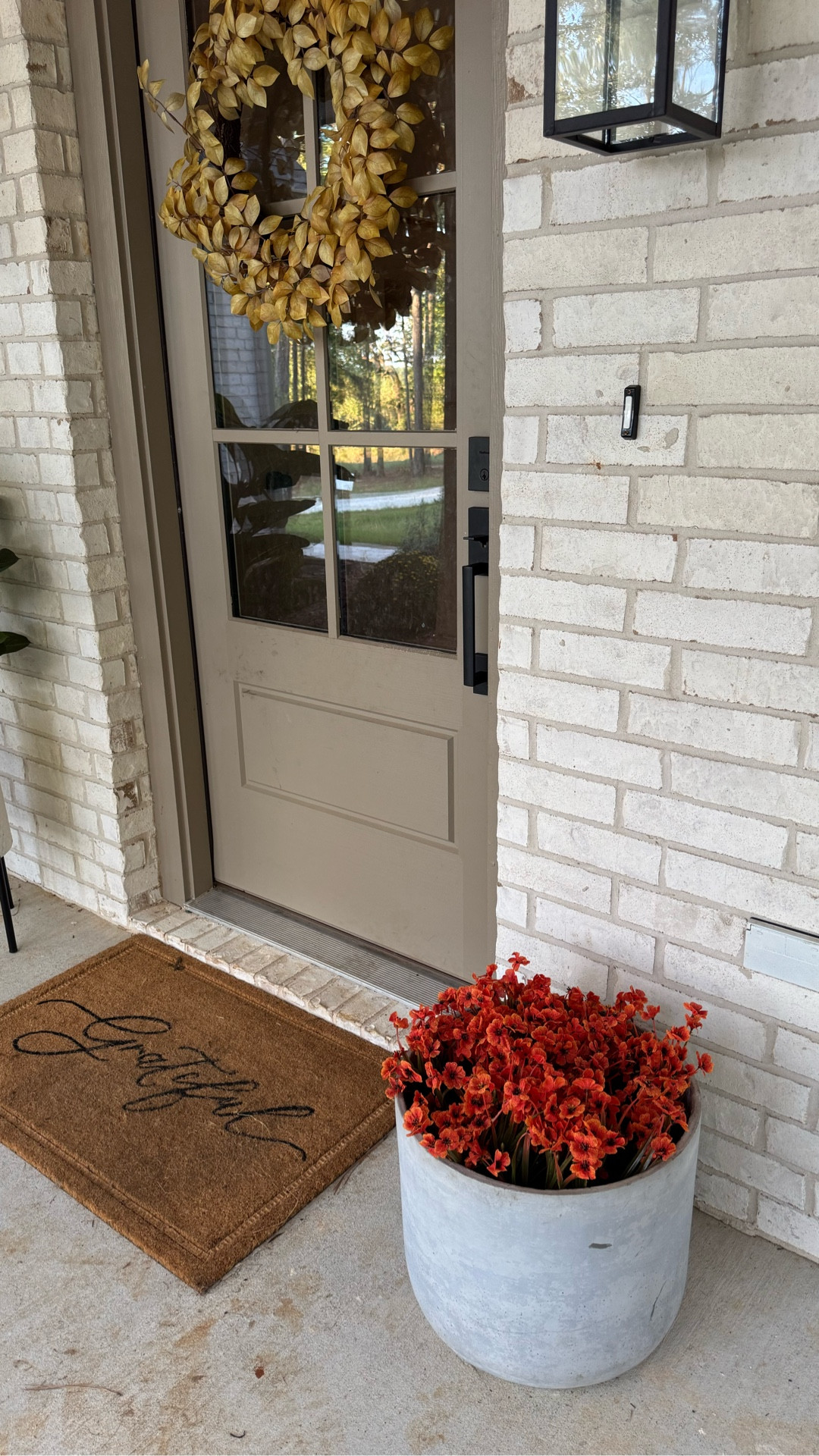 Swapping out the flowers from spring/summer to fall 🍂 the orange color is perfect and looks realistic. And the best part is they can be reused next year and they never die 😅

Color- light autumn

#LTKHome #LTKSeasonal