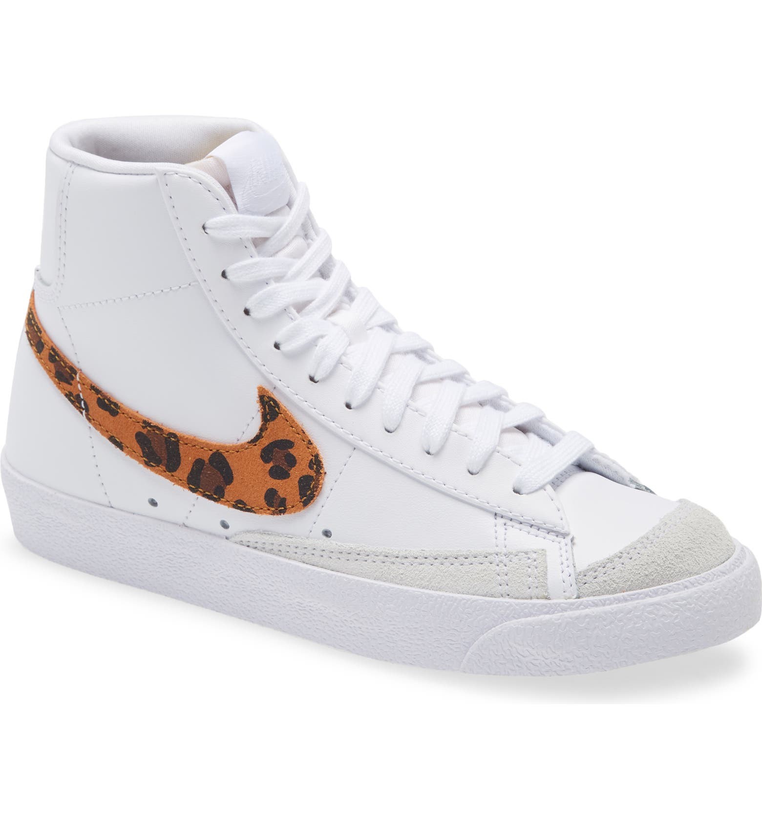 Blazer Mid '77 SE Sneaker | Nordstrom