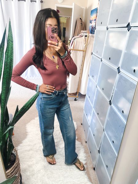 Elevating my casual look with a Parade ribbed long sleeve top, flare leg jeans, and Tory Burch sandals! The perfect Mother’s Day gift for the fashion-forward mom.
Bracelets 10% off code SPRING
Top size XS
Jeans size S
Sandals size 8
Parade 30% off code CINTHIACJENSEN

#OOTD #FashionForward #MothersDayGift #GiftGuide

Parade ribbed long sleeve top, Flare leg jeans, Tory Burch sandals, Mother's Day gift, Gift guide, Perfect gift, Casual chic, Stylish ensemble, Gift idea, Spring fashion, Gift inspiration, Ribbed top, Denim jeans, Fashion forward, Gift for her, Trendy outfit, Summer style, Gift for mom, Cute outfit, Mother's Day present, Gift for fashionistas, Casual outfit, Spring outfit, Gift for stylish moms, Fashionable mom, Mother's Day gift guide, Gift for mom, Chic look, Stylish mom.

#LTKGiftGuide #LTKStyleTip #LTKOver40