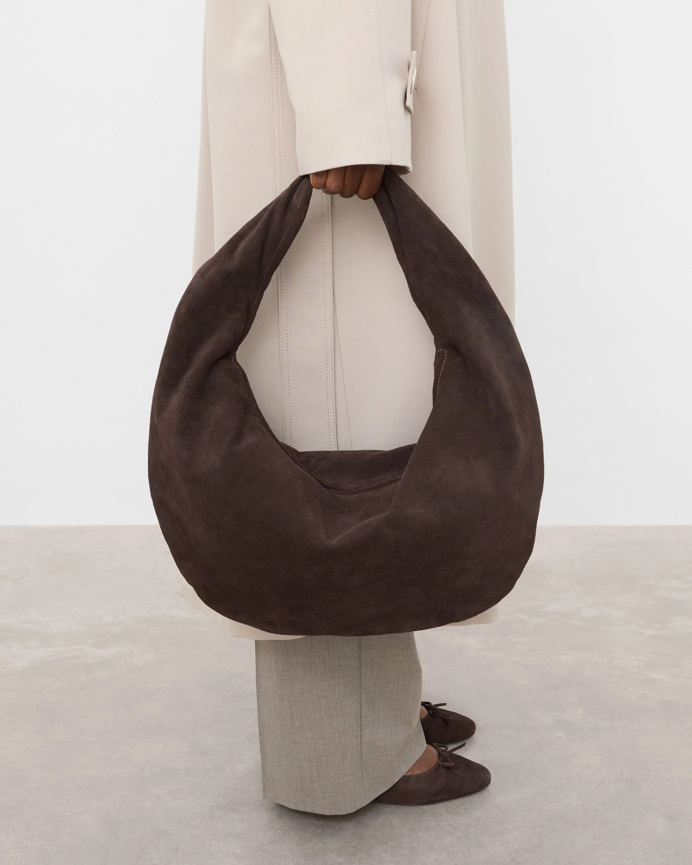 Alva Shoulder Bag Suede Chocolate Bag | Flattered