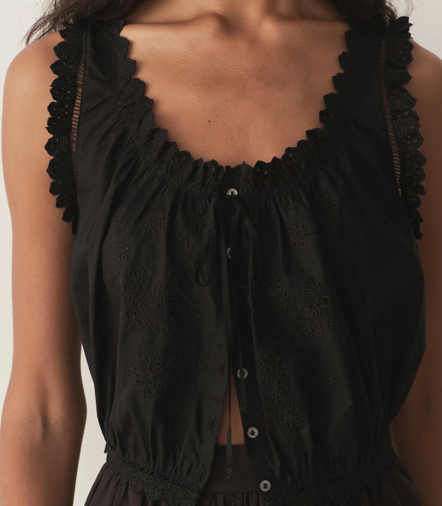 Traveler Top - Black | DÔEN | DOEN