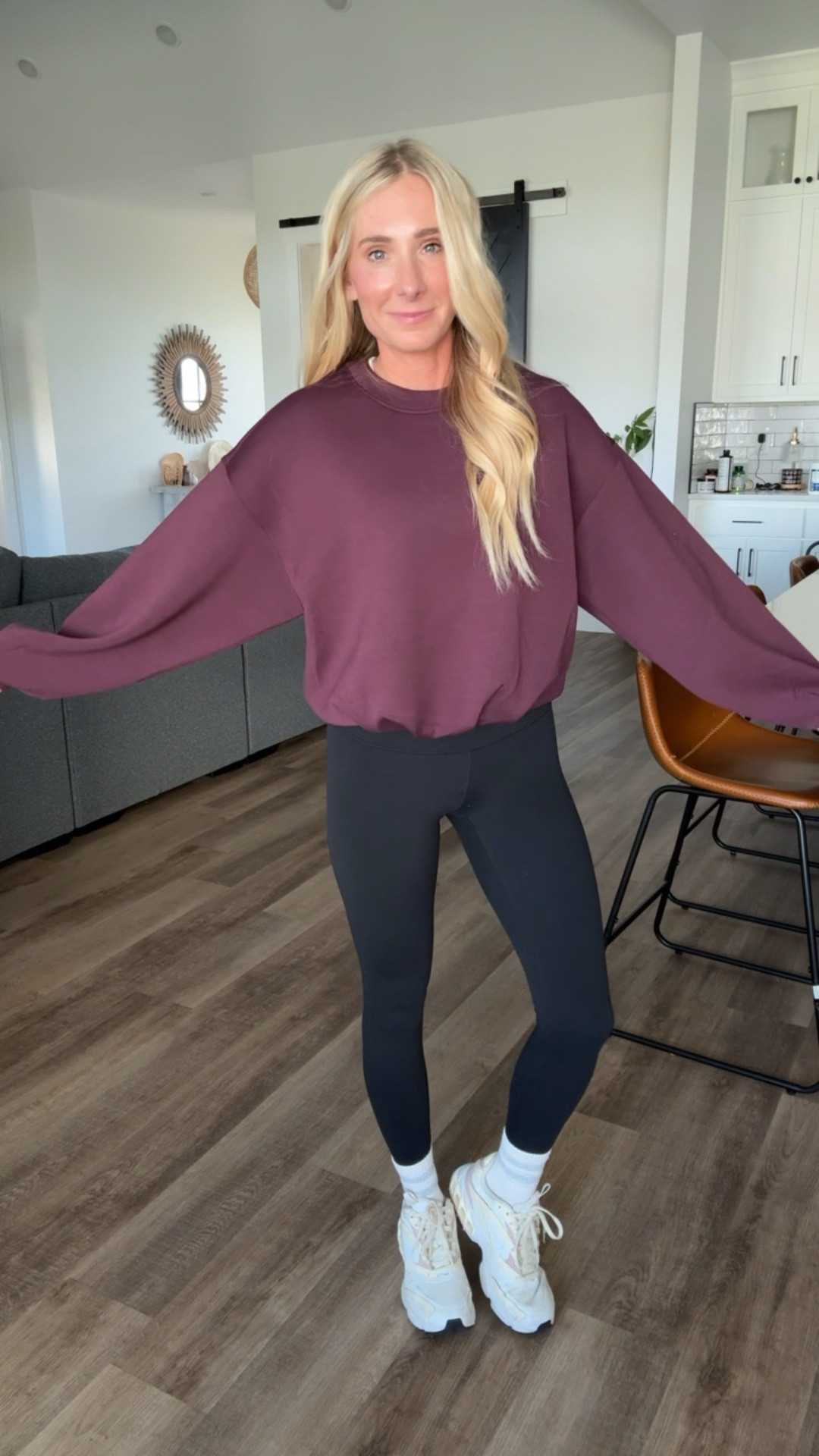 Cutest bubble sweatshirt for Fall

#LTKActive #LTKFindsUnder50 #LTKPetite