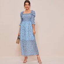 Ditsy Floral Print Square Neck Shirred Dress | SHEIN