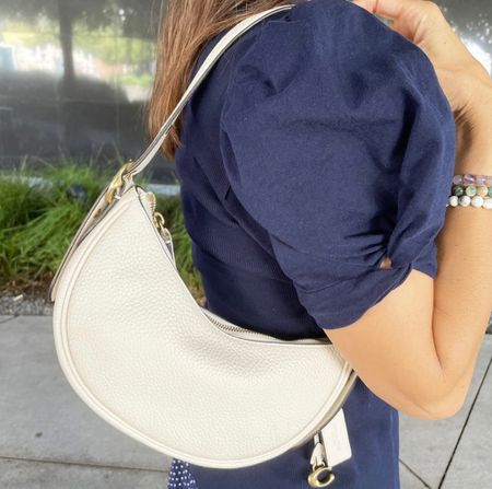Loving this moon shaped bag for fall under $300 🍁🍂❤️

#LTKSeasonal #LTKstyletip #LTKitbag