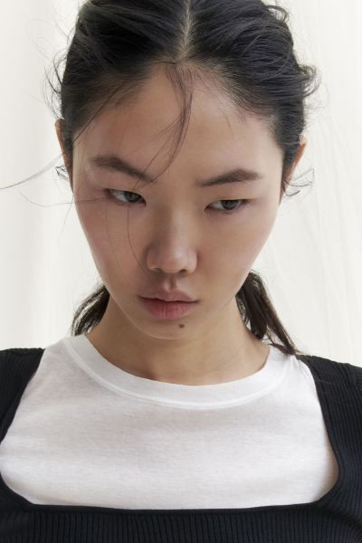 Ribgebreide top met vierkante hals - Vierkante hals - Extra lange mouwen - Zwart - DAMES | H&M NL | H&M (DE, AT, CH, NL, FI)