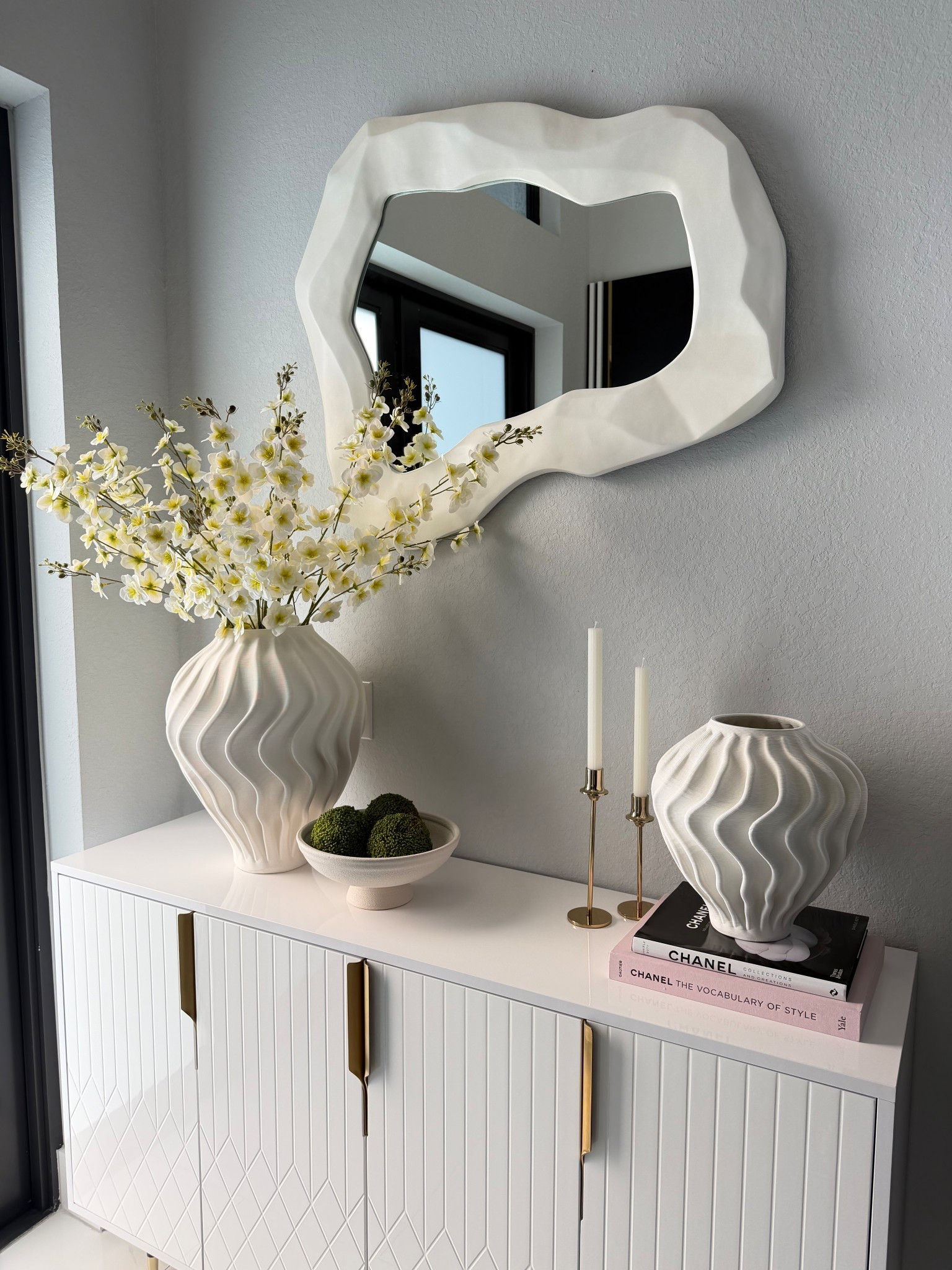 @Wayfair gorgeous pieces find on sale now 

#LTKSpringSale #LTKHome