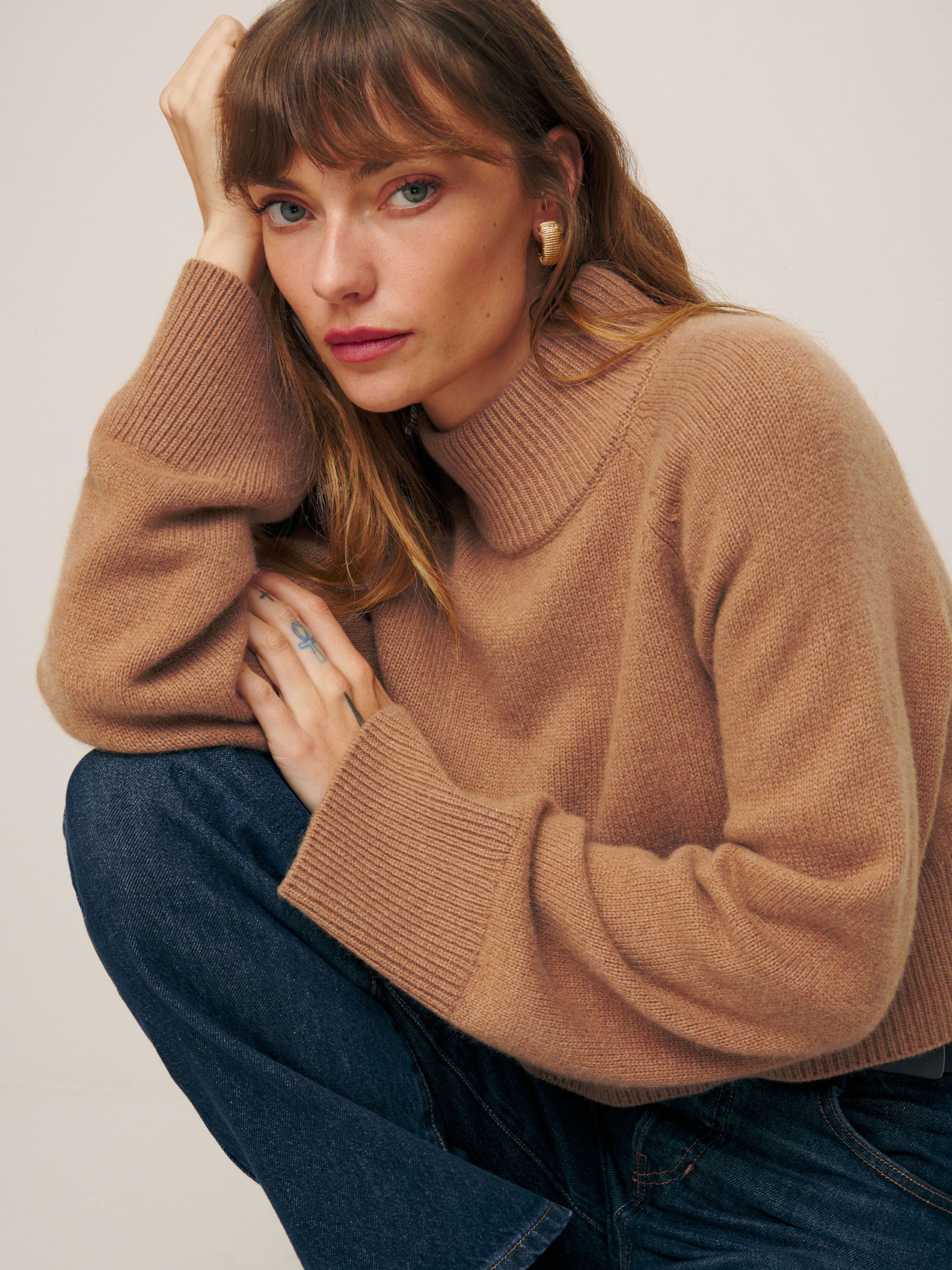 Garrett Cashmere Cropped Turtleneck | Reformation (Global)