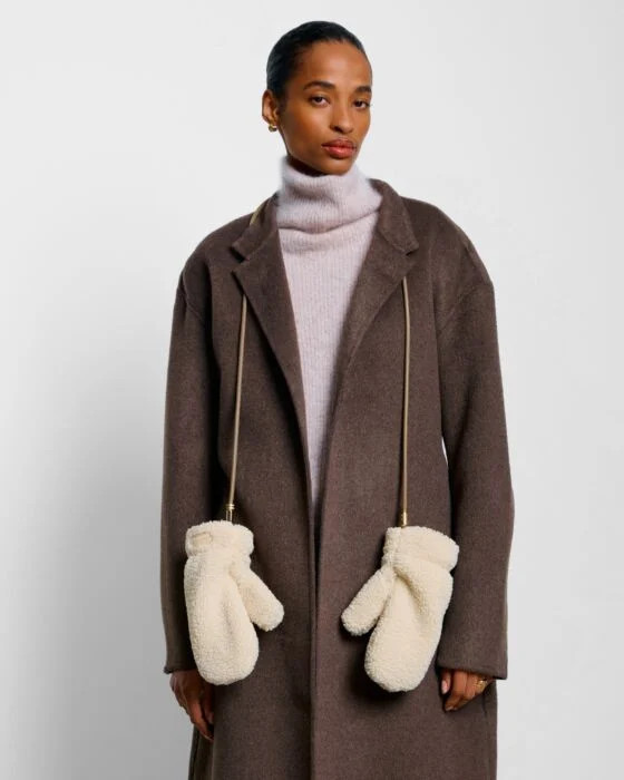 Teddy Mittens with Cord in Cream | Katie Loxton Ltd. (UK)