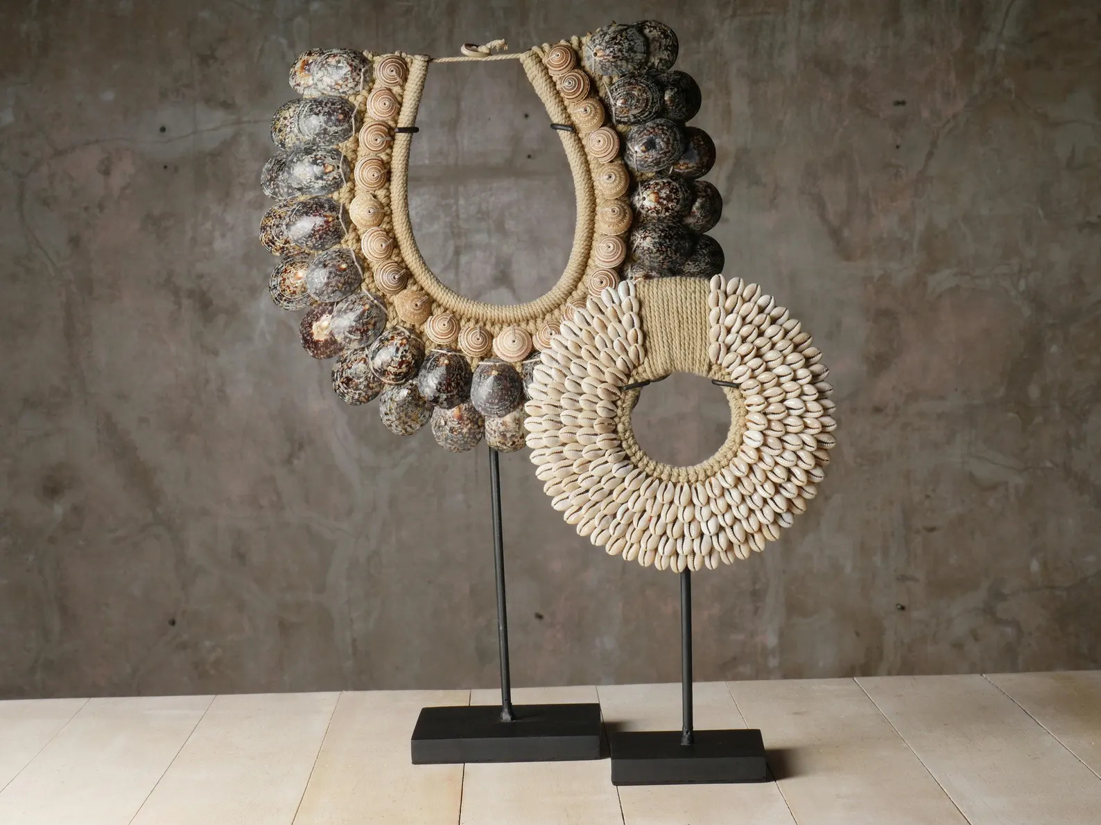 Le collier Patela Papua - Lot de deux déco Papua - Collier tribal - Décoration bohème - Cauris... | Etsy (US)