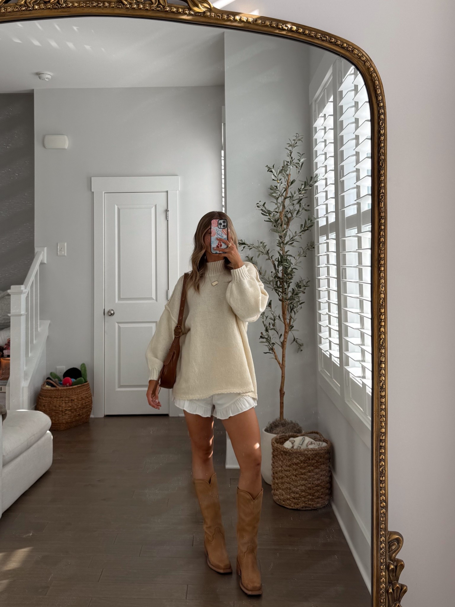 Amazon sweater 
Revolve shorts
Tecovas
Amazon purse 

#LTKSeasonal #LTKStyleTip