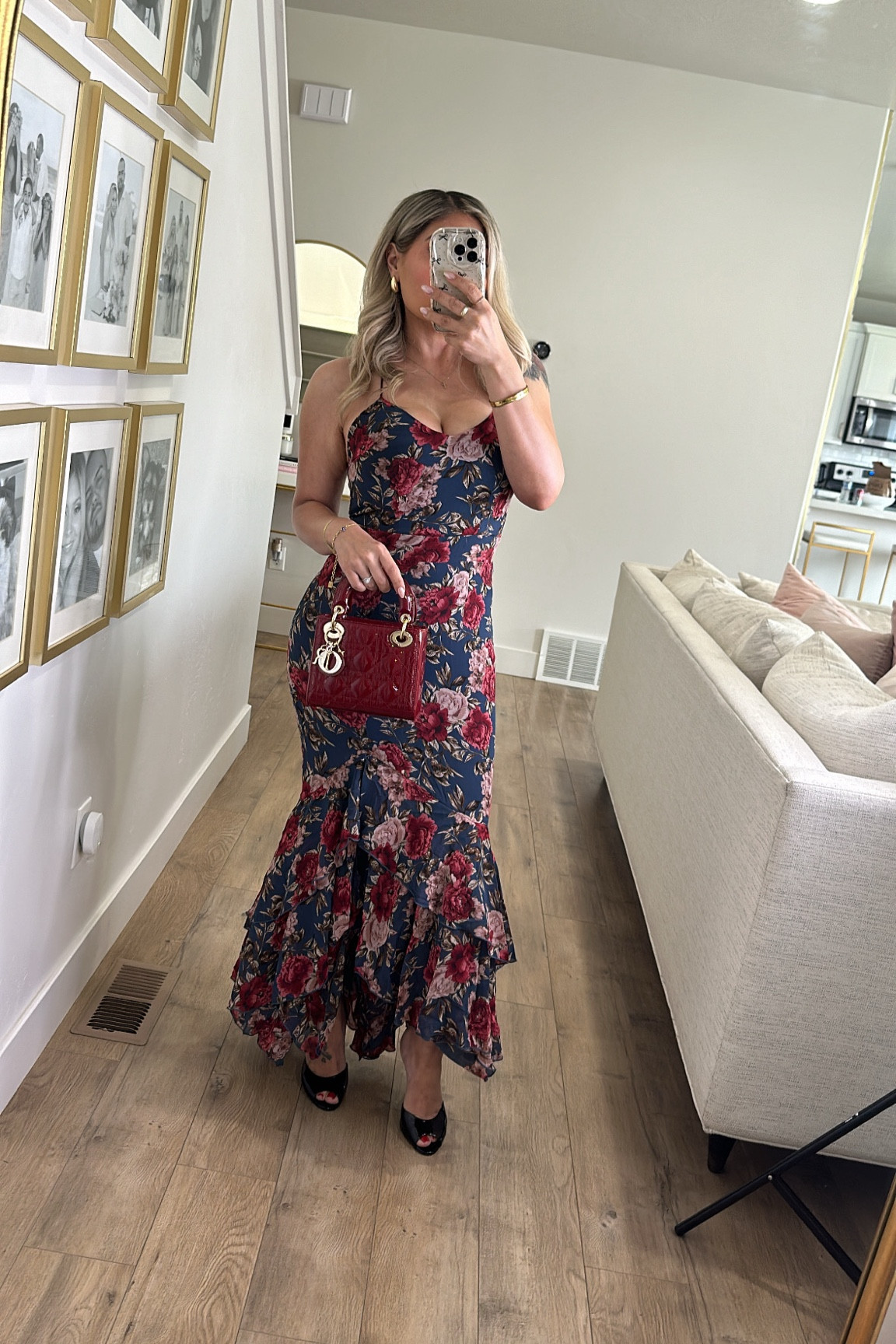 A mix of boujee & affordability ✨ #ladydior #sheinfind

#LTKStyleTip #LTKBeauty #LTKItBag