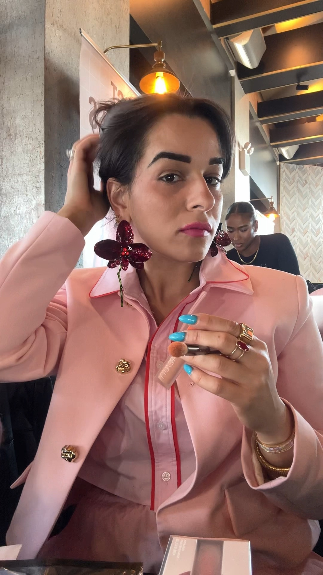 Here’s everything I used in this video by Huda Beauty! 

Follow my shop @Nardinemarie on the @shop.LTK app to shop this post and get my exclusive app-only content!

#LTKbeauty #LTKU #LTKstyletip