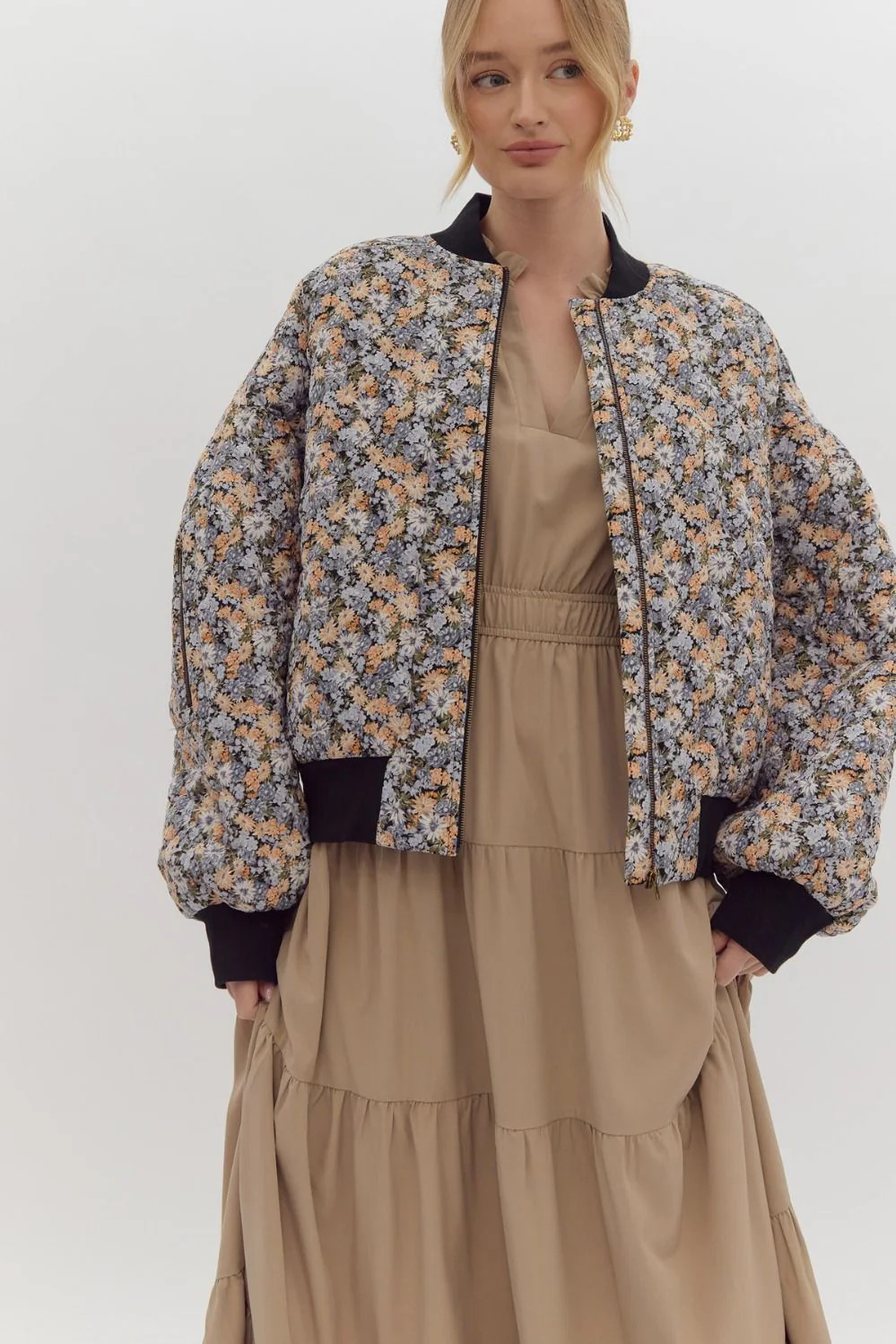 FLORAL JACKET - BLACK L | Simply Carolina