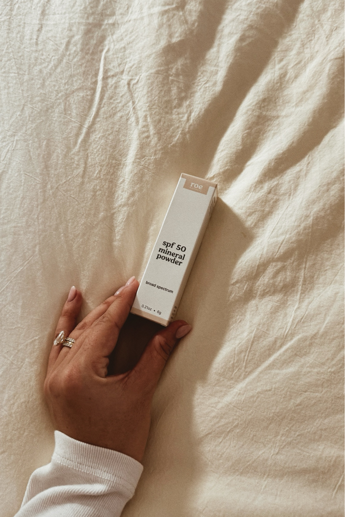 can’t wait to try out this daily spf powder from Roe Wellness 🤍✨

#LTKBeauty #LTKFindsUnder50 #LTKStyleTip