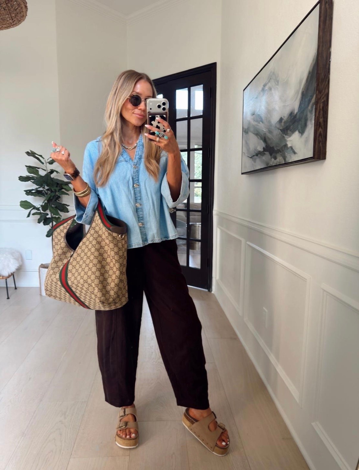 🤍Ultra chic outfit that just happens to be comfy while looking put together✨🙌🏼🤍

I’m wearing my tts in both (small) these are meant to be oversized.

5’5” // 120 lbs

#LTKootd #LTKdayinmylife #LTKgrwm