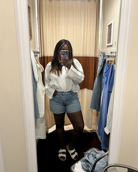 What I got from the Madewell Sale — I should have sized down on the tops (wearing a large; could have done a medium) but the jeans were fitting TTS! 

#LTKVideo #LTKmidsize #LTKxMadewell