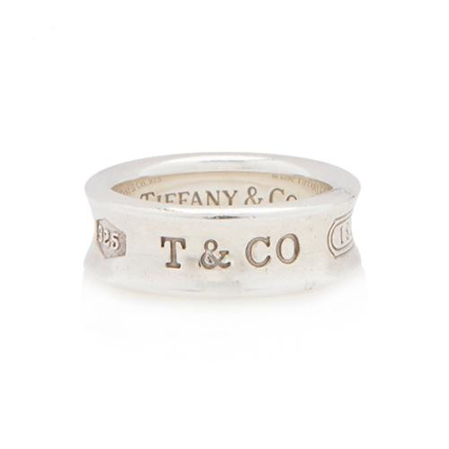 Ring, Size 6 | Bag Borrow or Steal