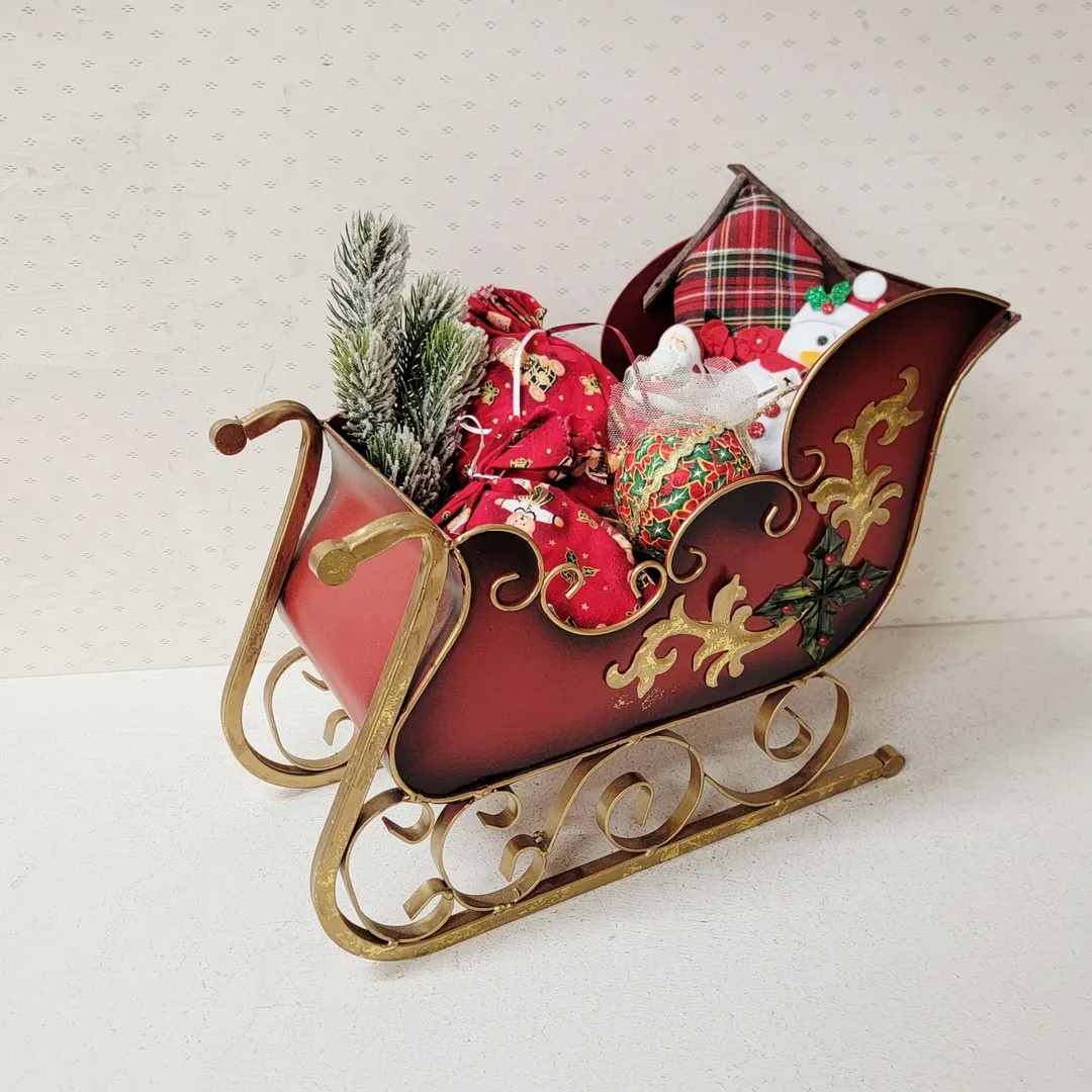 Vintage Metal Santa Sleigh, Christmas Mantel Decor - Etsy | Etsy (US)
