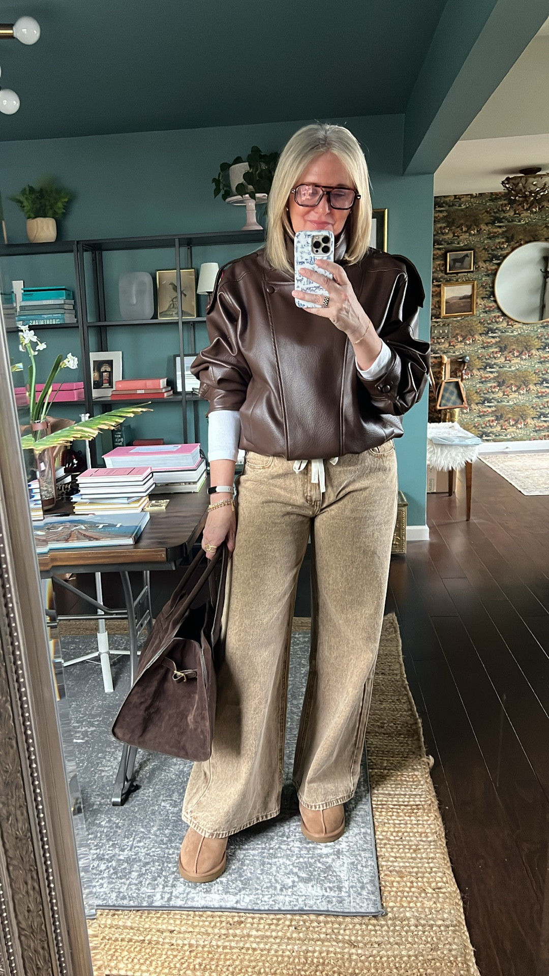 Get ready with me! I’m 5’8 aces a size 6. These Mac’s woukd like just as cute cut with a raw hem if you’re shorter! 
Pants size medium
Jacket size medium

#LTKgrwm #LTKootd #LTKOver40