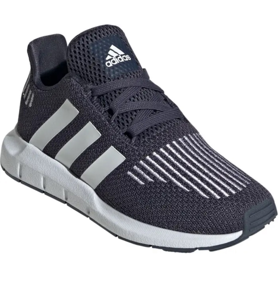 How perfect are these navy tennis shoes for all of the kids that are wearing uniforms? Ordering Beckham a pair! 

#LTKxNSale #LTKBacktoSchool #LTKkids