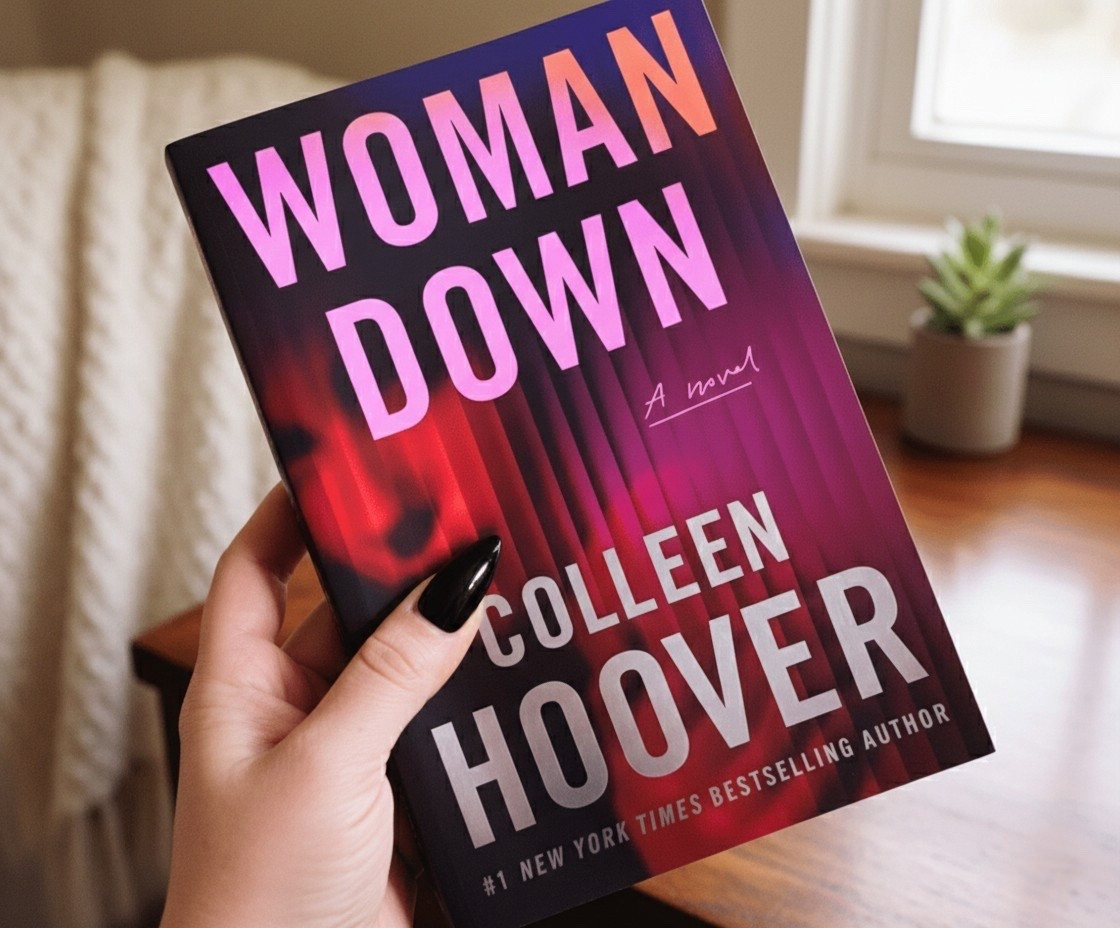 The psychological thriller that actually lives up to the hype. 🥀🖤
Confession: I haven’t always been a CoHo superfan, but Woman Down completely changed my mind. The tension is high, the "muse" trope is dark and addicting, and that ending? I was not expecting that level of a plot twist.
If you’re looking for a gripping read that looks as good on your nightstand as it feels to read, this is it

#LTKdayinmylife #LTKselfcare #LTKstorytime