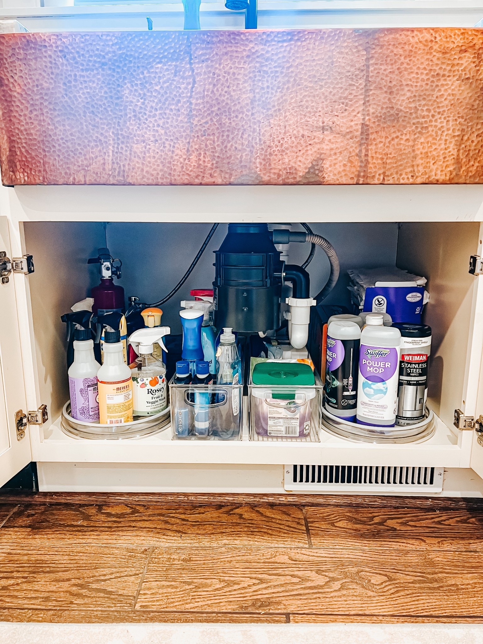 A move isn’t complete until the boxes are gone 🏡. Unpacking creates the space for a true fresh start — systems in place, belongings organized and a home that feels ready from day one. 

Our unpacking services ensure you can skip the overwhelm and step right into a home that feels settled. If you’re planning a move, let us help to transition you into your next phase seamlessly and stress free 🤍