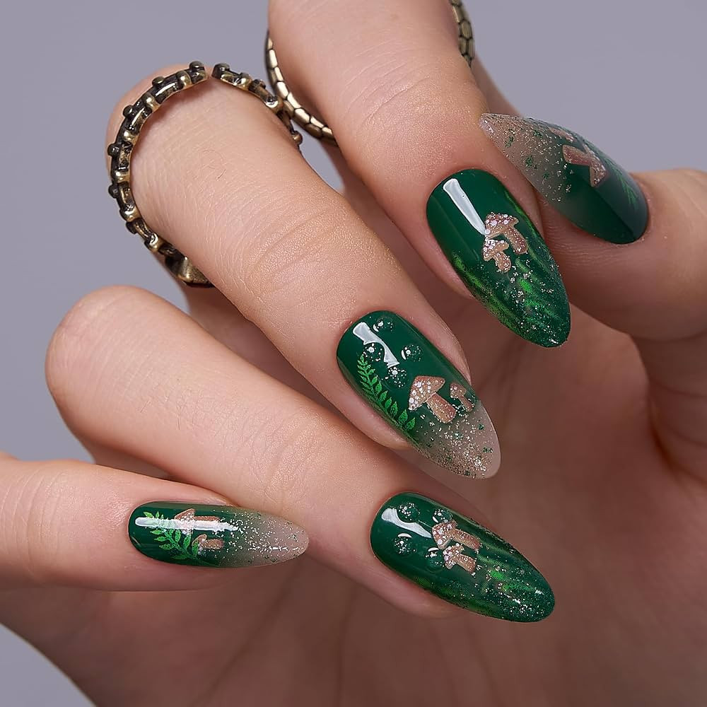 CurvLife Long Almond Press On Nails, Green Forest, Soft Gel | Amazon (US)