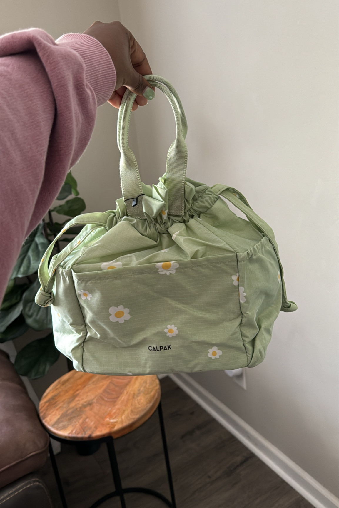 New cutie lunch bag 🌼💚 

#LTKfindsunder100 #LTKfindsunder50 #LTKsalealert