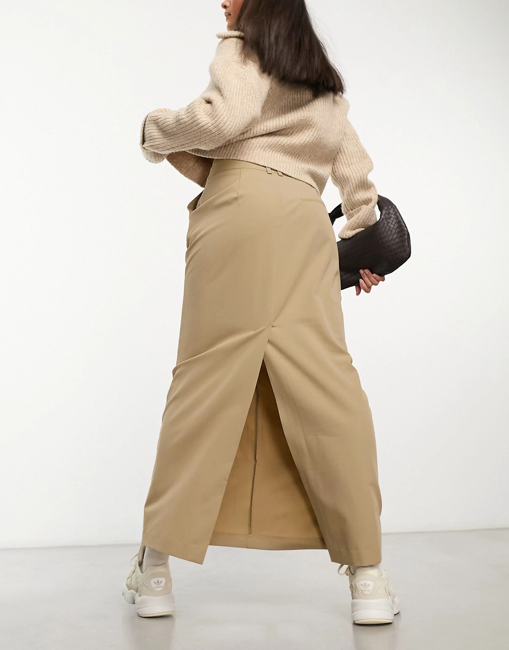 ASOS DESIGN column maxi skirt with split in sand | ASOS | ASOS (Global)