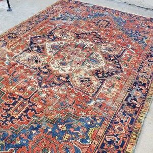 6'10 x 10' antique village rug / 7x10 vintage rug (#1071) | Etsy (US)