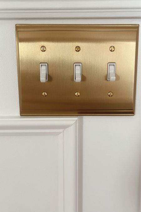 Brushed gold light switch wall plate 

#LTKhome #LTKunder50 #LTKsalealert