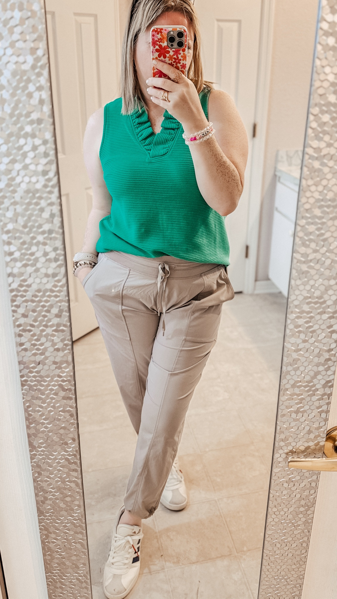Super comfortable outfit for a spring day 

#LTKstyletip #LTKover40 #LTKU