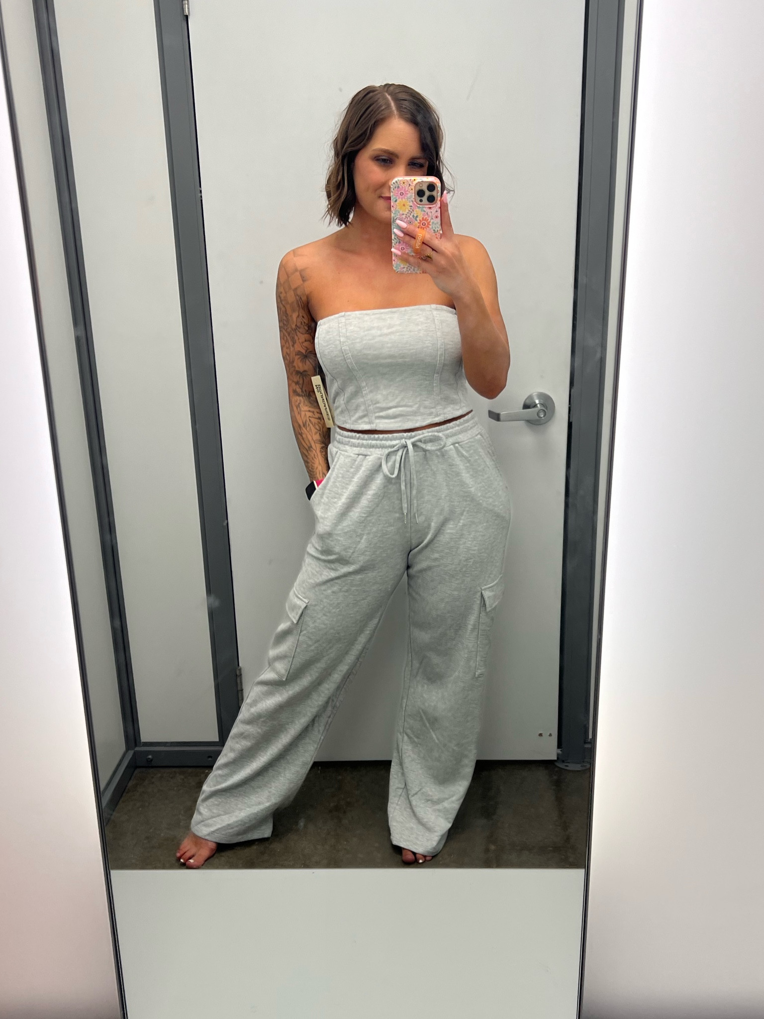 Love this comfy sweat set! Pants have working draw string. I’m wearing a medium  

#LTKFindsUnder50 #LTKSeasonal #LTKTravel