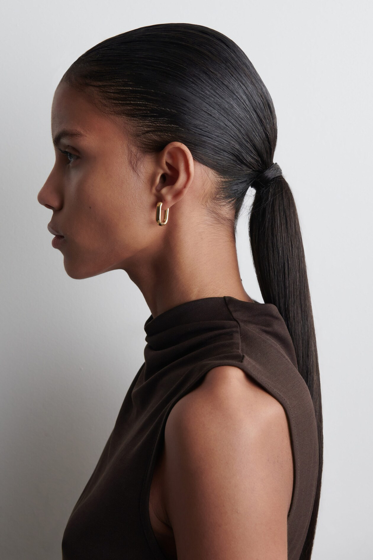 OVAL HOOP EARRINGS - GOLD | COS UK