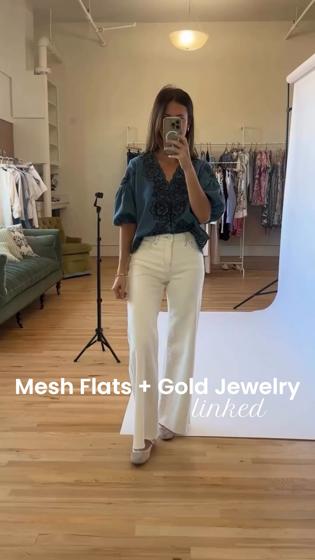 Shop our Floral Embroidered Denim Blouse + Risen High Rise Wide Leg Jeans in Cream at shopteddyrose.com

#LTKootd #LTKgrwm #LTKBeauty