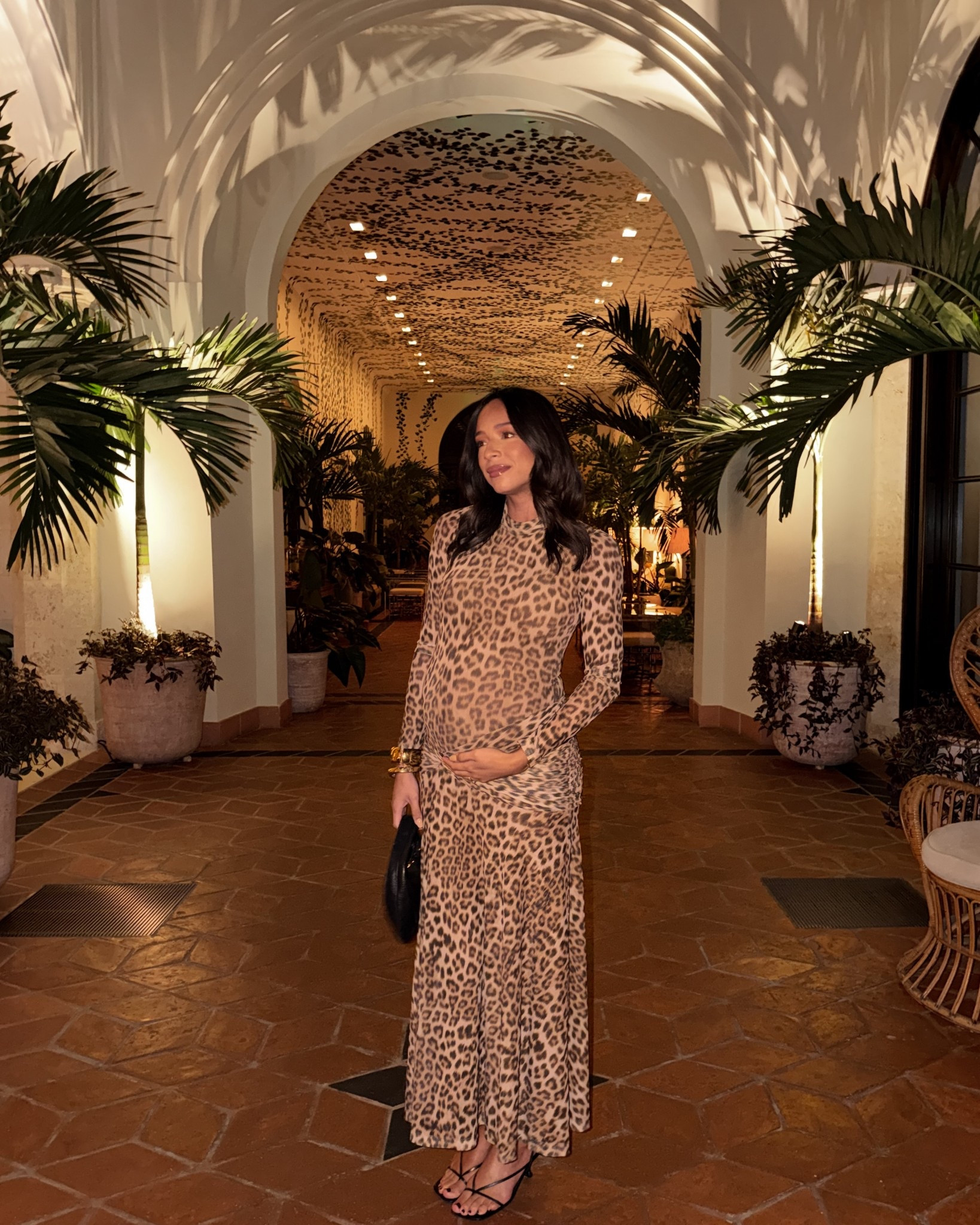 Size Small leopard dress on sale for under $100! Already seeing this with black patent leather pumps, a fur coat and a red lip for holiday parties 😍 

Leopard dress 
Midi dress 
Holiday dress 
Holiday outfit

#LTKBump #LTKFindsUnder100 #LTKHoliday