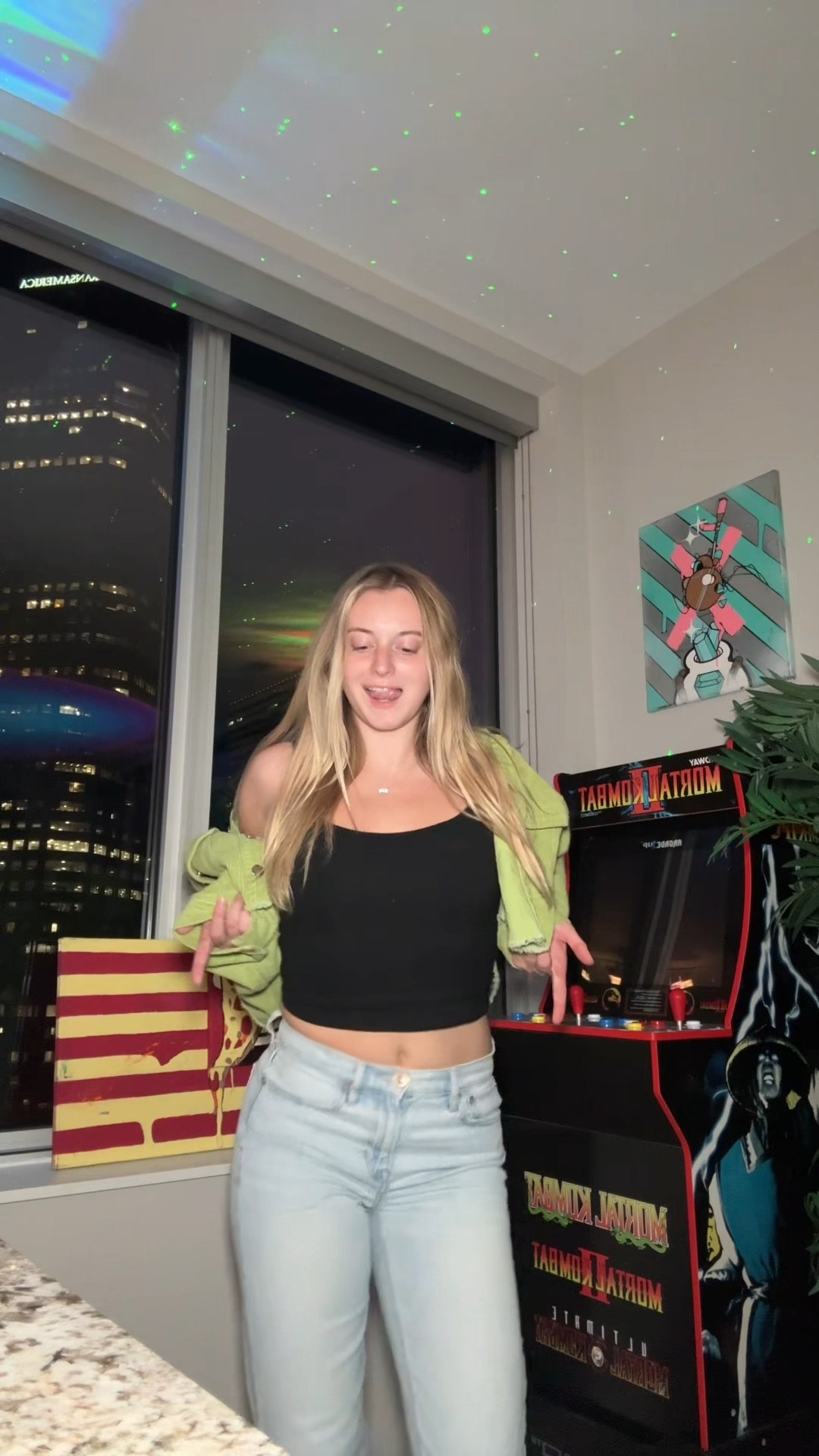 Lil TikTok trend I’ve been obsessed with. Jacket was thrifted but I linked a similar one💚

#LTKFallSale #LTKTall #LTKFindsUnder100