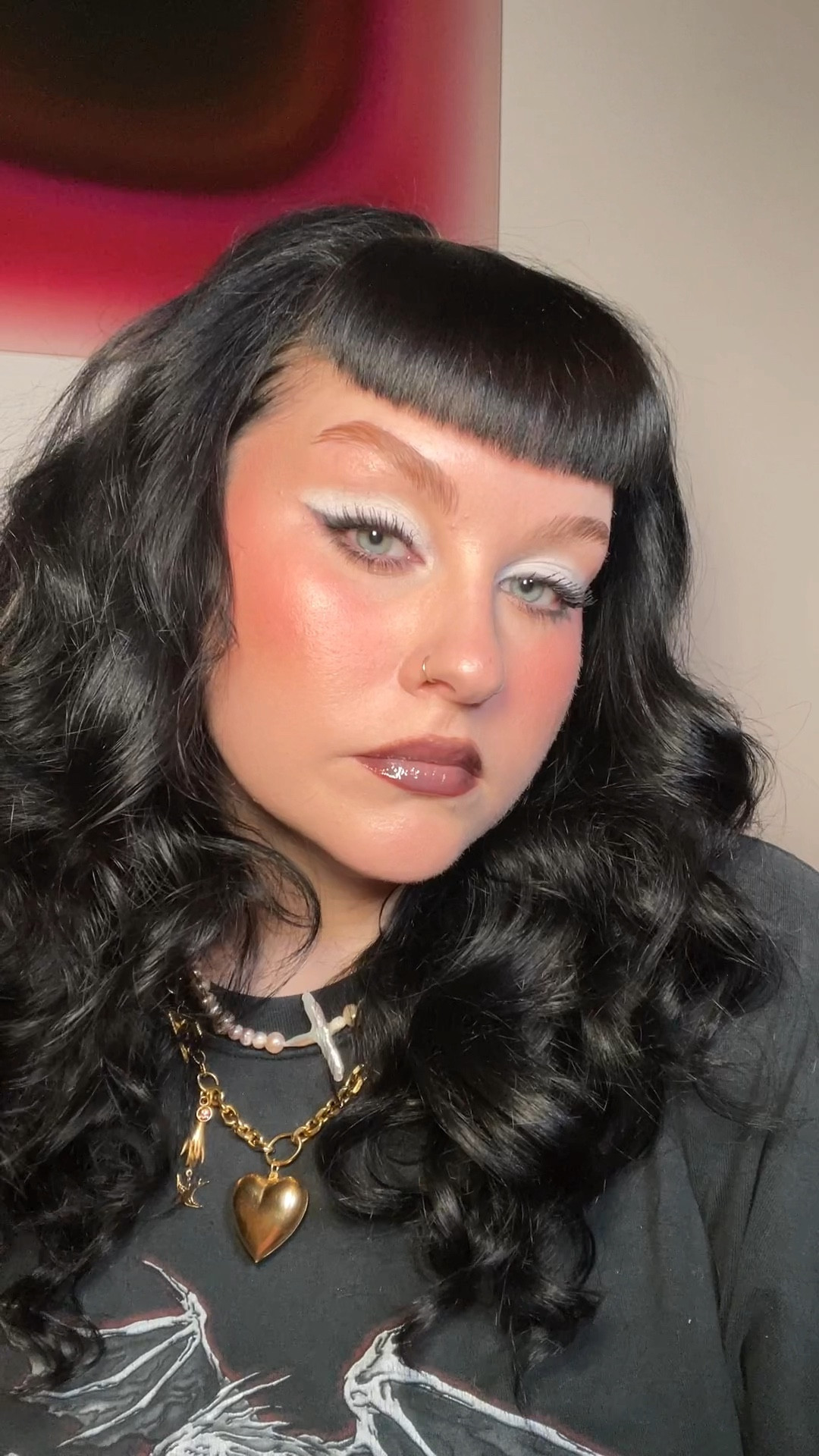 90s white eyeshadow look 

#LTKbeauty #LTKVideo #LTKSeasonal