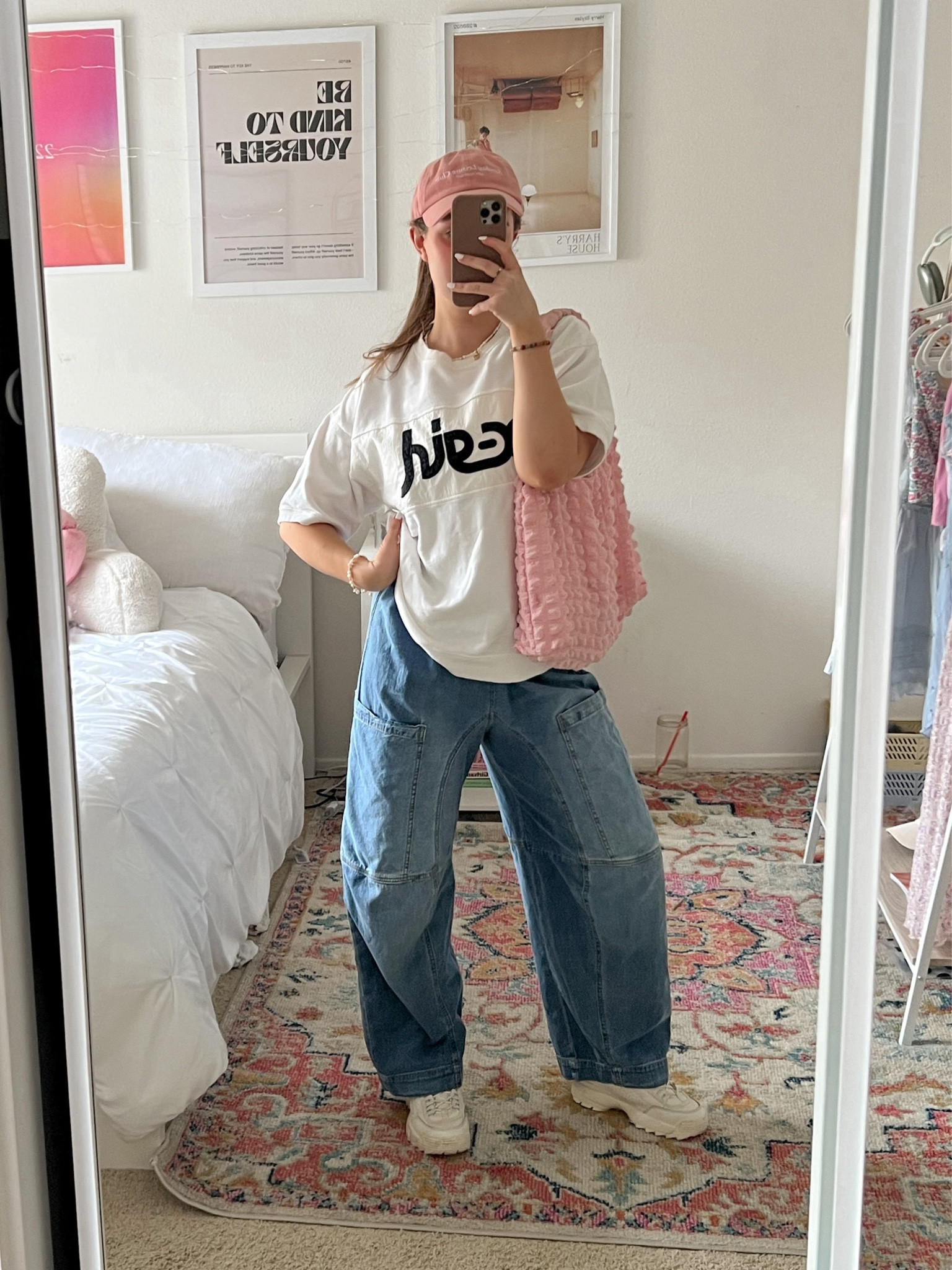 🎀💌🤍  (shirt is thrifted & hat is cotton on!)

#LTKstyletip